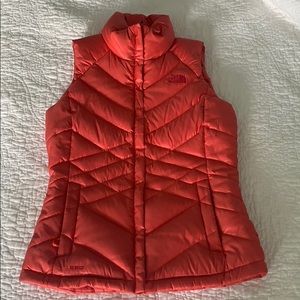 The North Face 550 vest